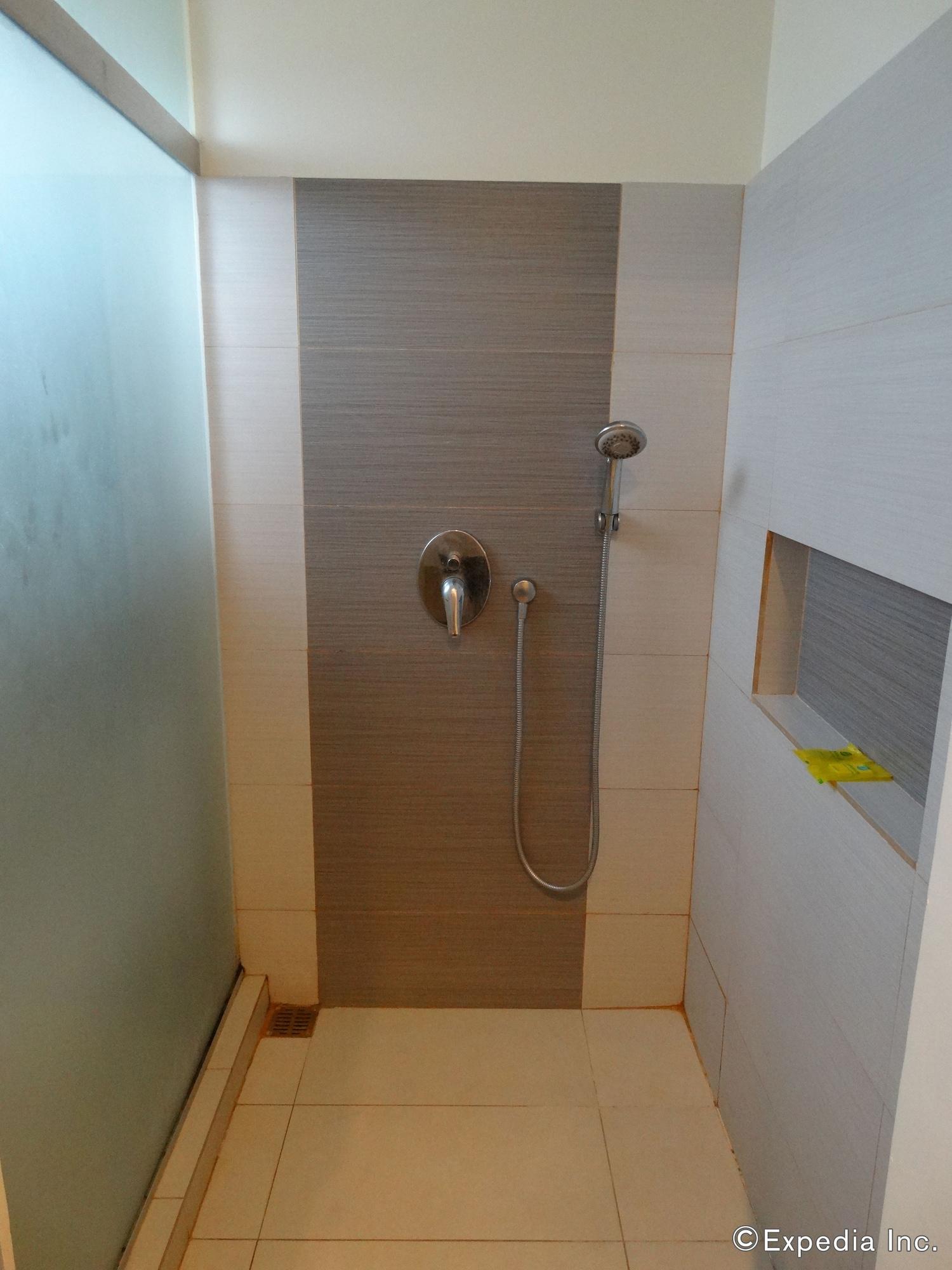 Go Hotels Lanang - Davao Exterior foto