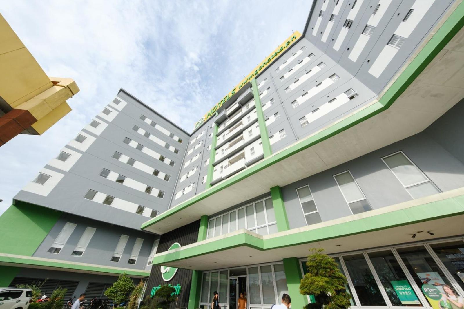 Go Hotels Lanang - Davao Exterior foto