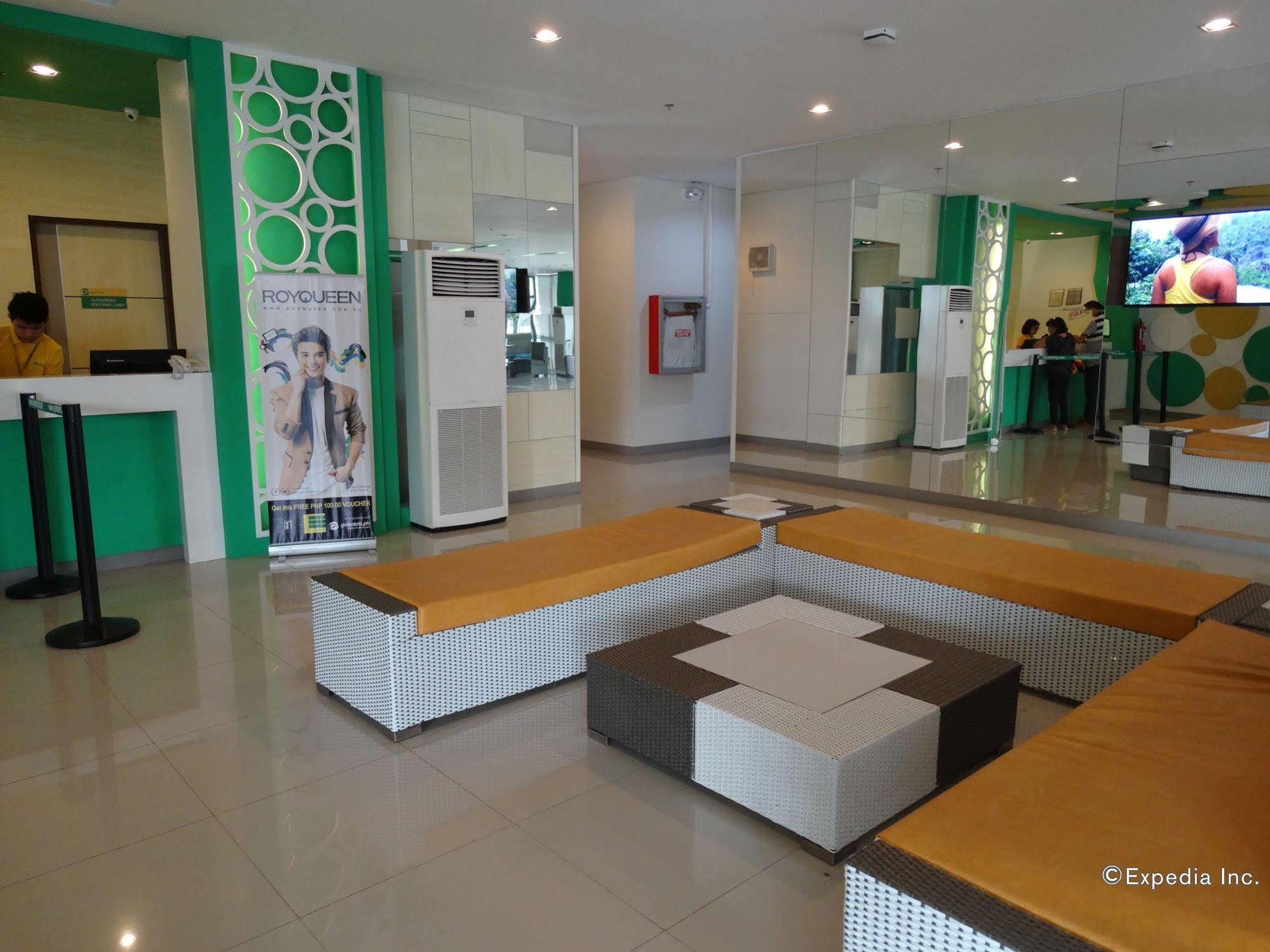 Go Hotels Lanang - Davao Exterior foto