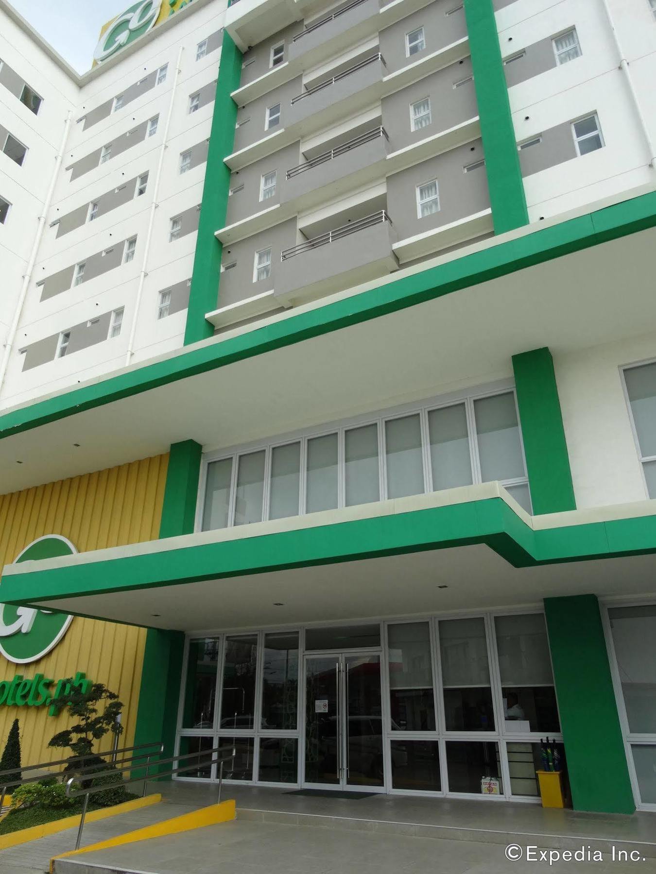 Go Hotels Lanang - Davao Exterior foto